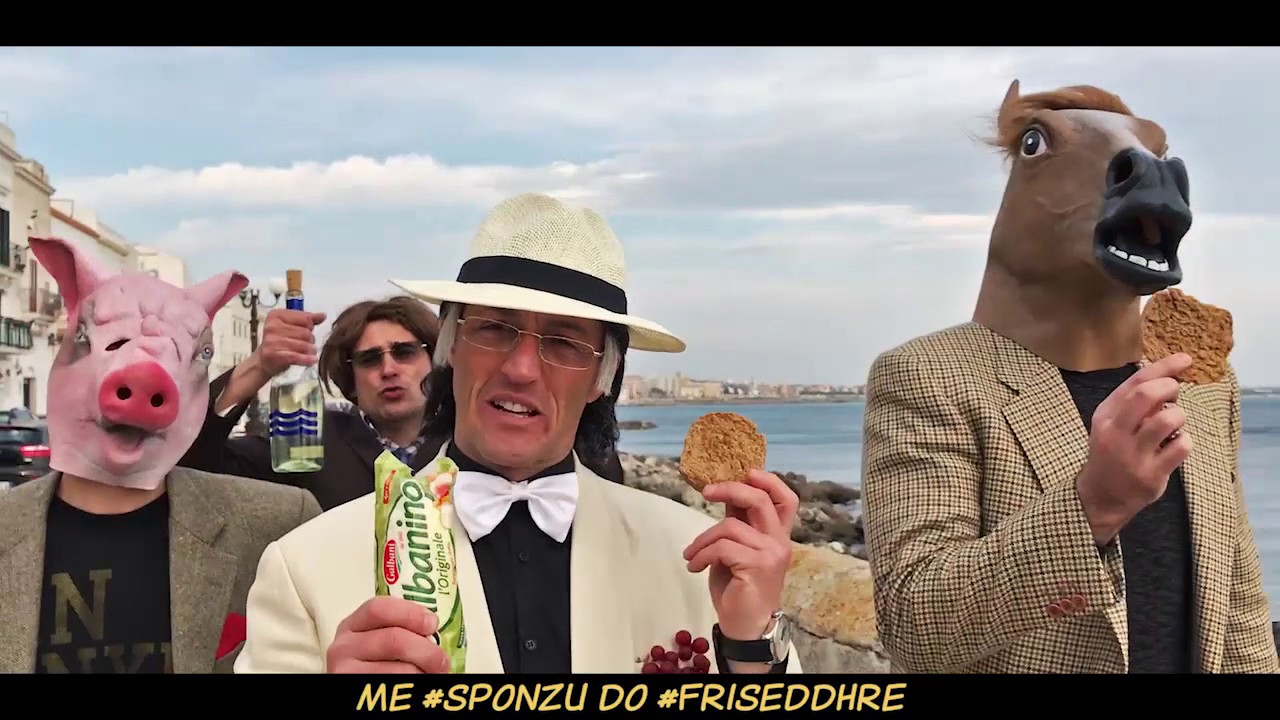 LU SALENTINU'S-PANZA- PARODY OCCIDENTALI'S KARMA- PARTY ZOO SALENTO. GALBANO SOLER