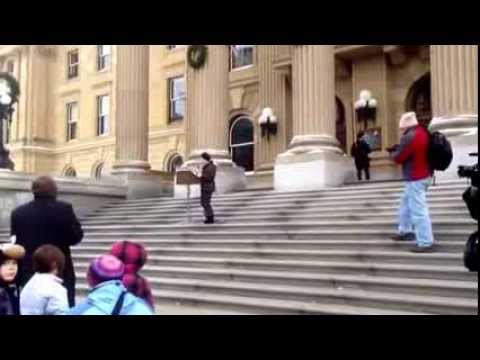 protesting-cuts-to-alberta-distance-learning-centre-funding-1-of-2