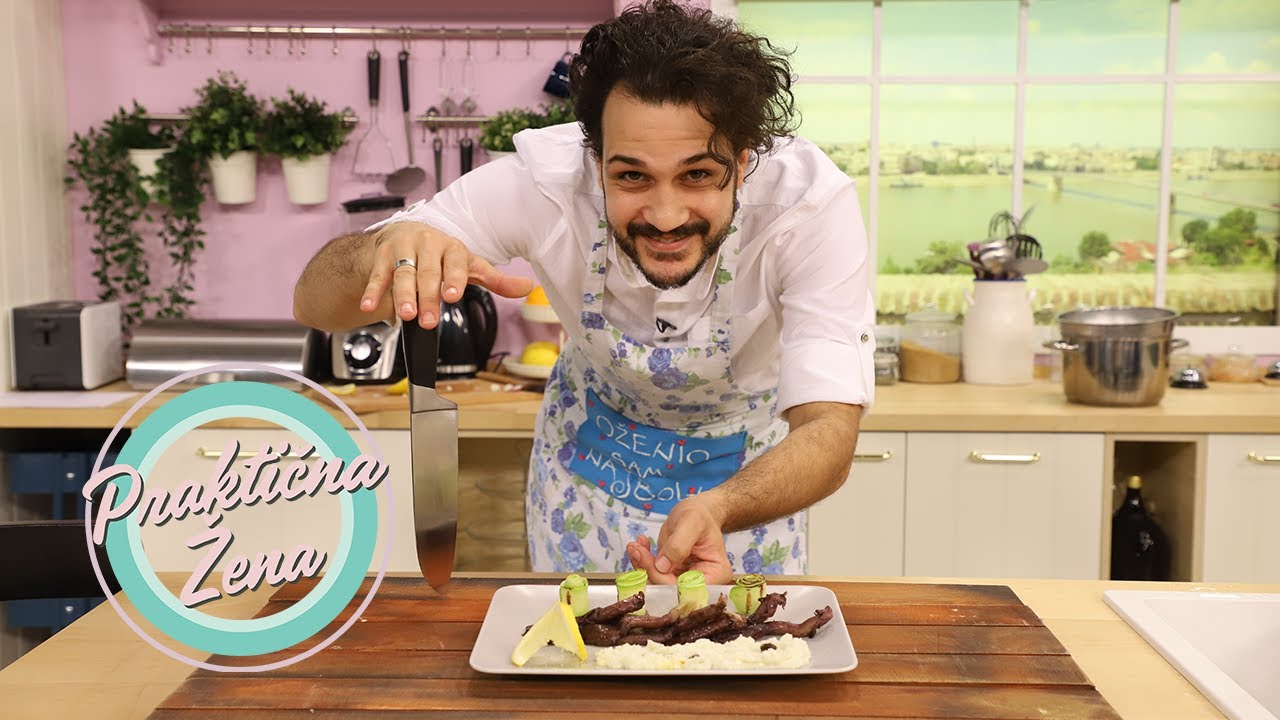 Praktična žena – Stojan Đorđević: Bukovače u crvenom vinu sa pireom od karfiola