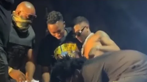 BIG WIZ GOT DRAGGED ON STAGE BY FANS IN ABUJA (FULL VIDEO HIGHLIGHTS)