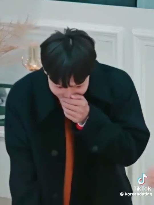Everyone reaction on Yerin and Jimin holding hand is so hilarious 🤣❤️ Nineteen to twenty