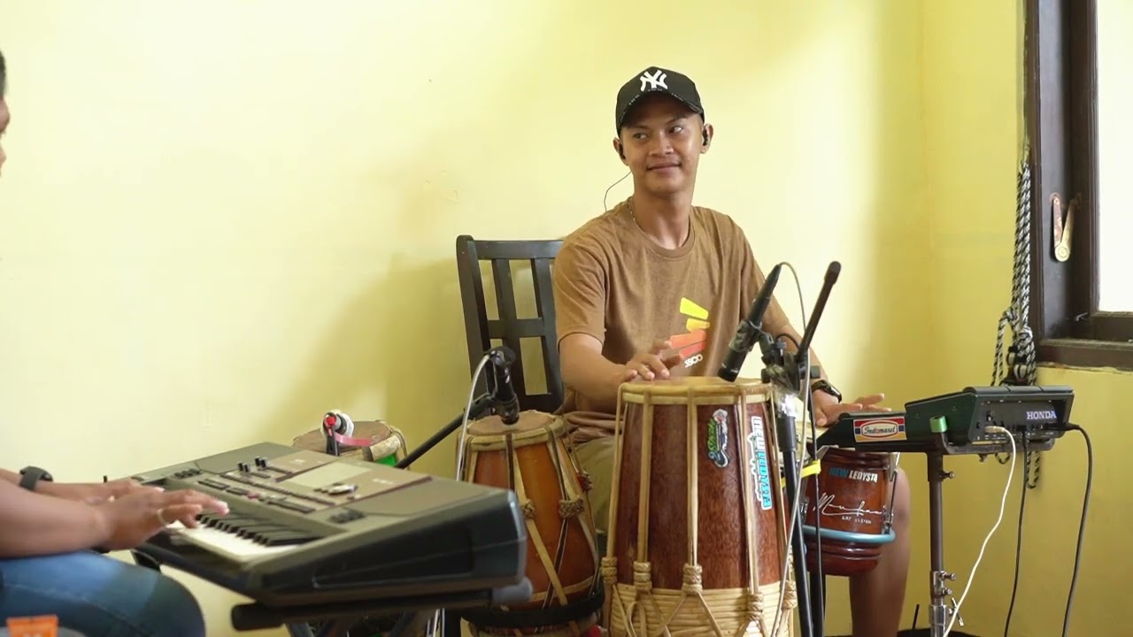 Janji - Neosari  - Lembayung Music