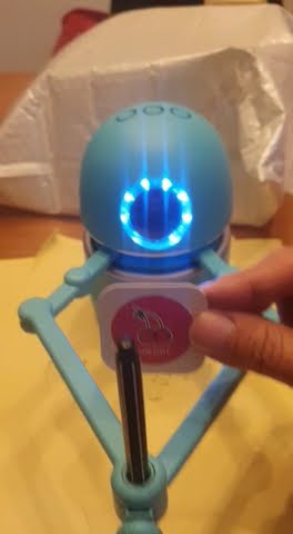 Landzo Quincy Drawing Robot - The Robot Artist - OKdo