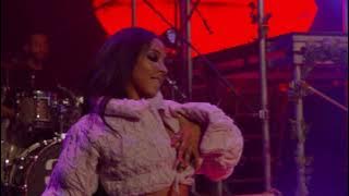 Tinashe - Rascal / So Much Better / Ooh La La / Angels (Live from Moment House)