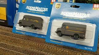 walthers UPS collection, comparison and review