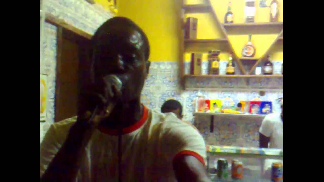 Mentis Afro - N´mesti Nha Pistola