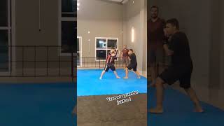 tutorial !#kickboxing #kick #chutes#muaythai #dance #cheerleading #cheerleader