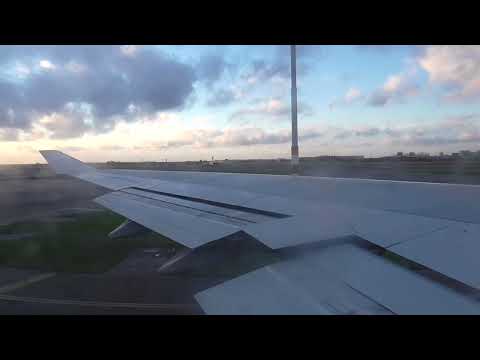 KLM Boeing 747 Setting Flaps