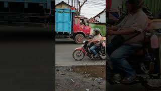 DRIVER TRUK KENA MACET TOTAL🔥#shorts#video#fyp#trending#truck#driver#shortvideo#shortsfeed#viral