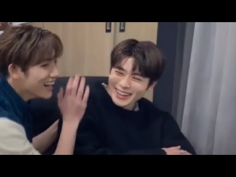 [NCT 재현] 오늘도 이상하게 웃긴 재현