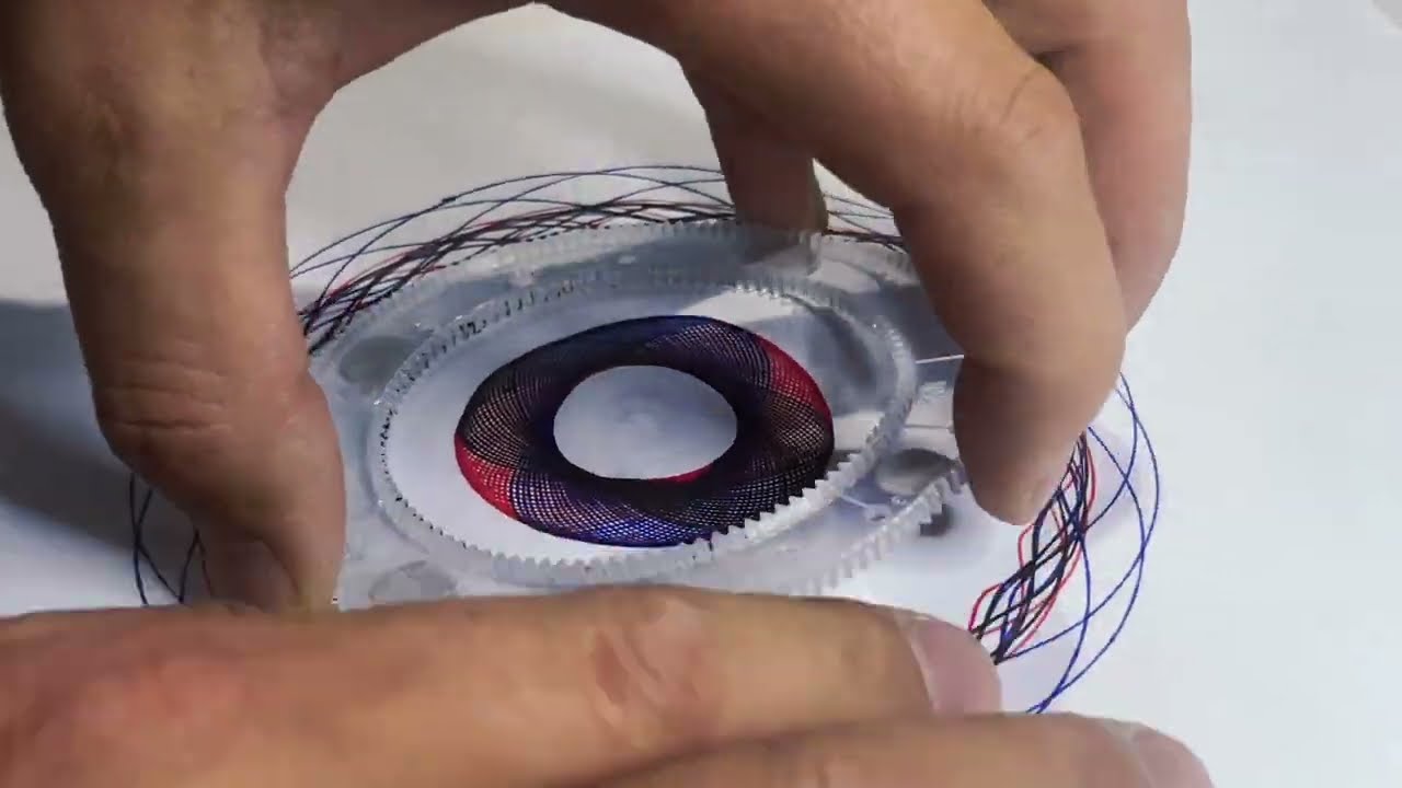 Hypnotic Spirograph Drawing | Satisfying Geometric Art