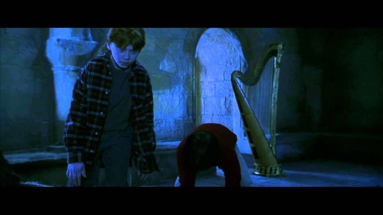 Harry Potter 1 - Gardien A 3 Têtes (Scène Culte) - YouTube