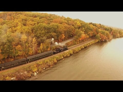 Βίντεο: Το τρένο πάει στο Κίνγκστον;