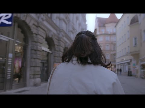 Trailer (IN)VISIBLE LINES | A Documentary