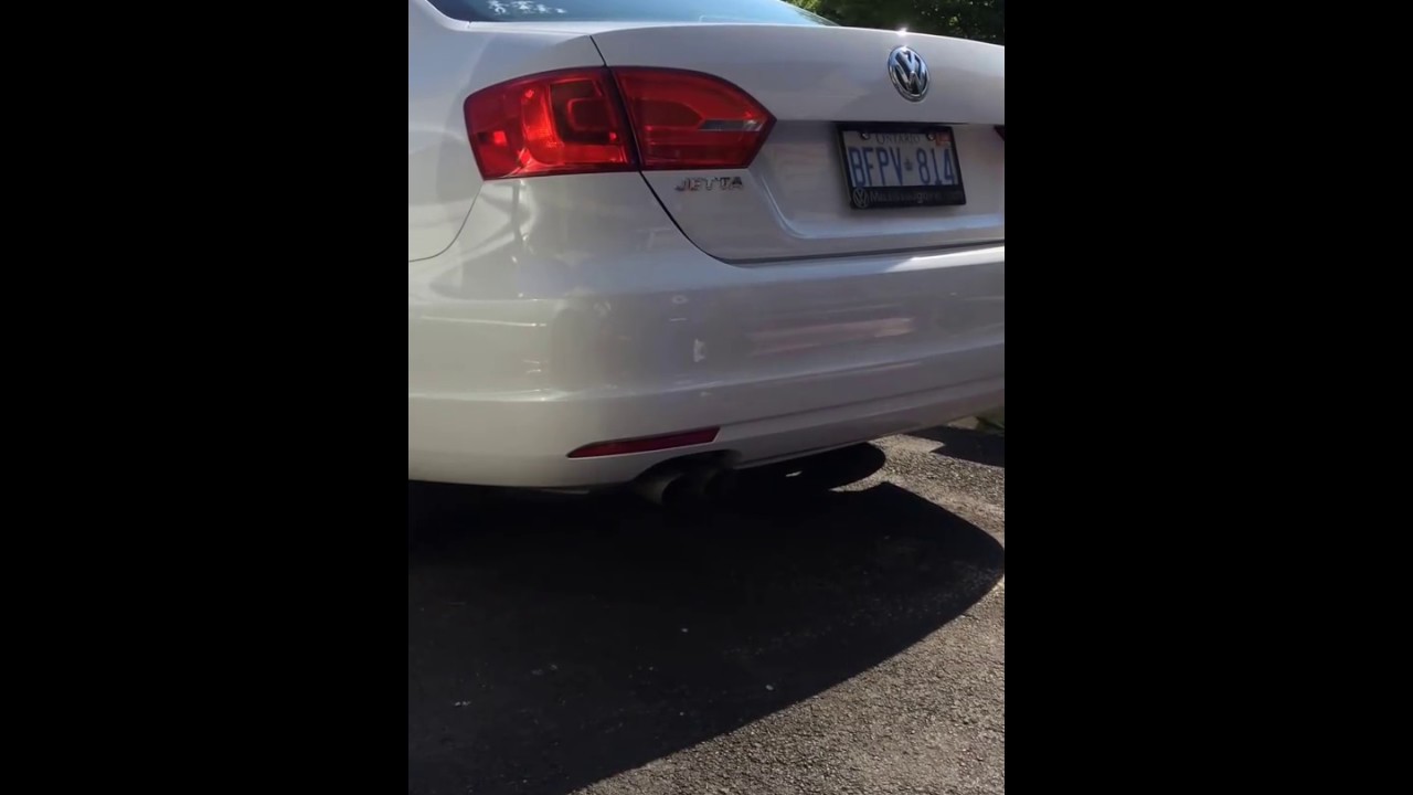 2012 Jetta Engine Start up Smoke