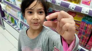 Umay Ve Sıla Gratiste Dudak Kremi Aldı, Gratise Gittik