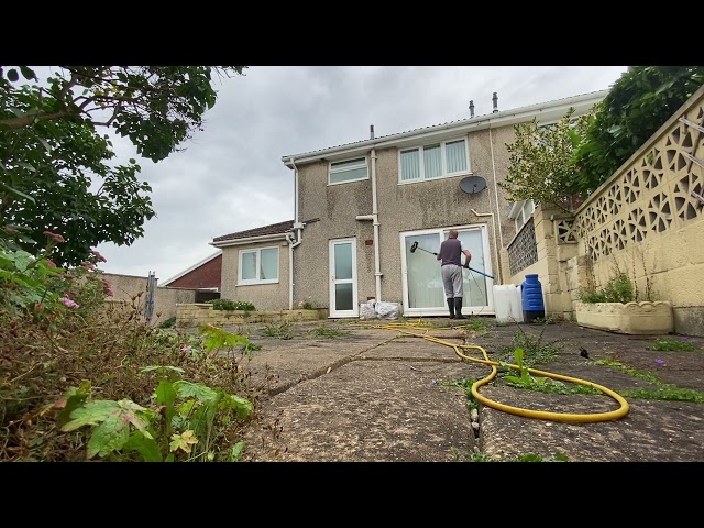 Gutter Clean in Neath SA11