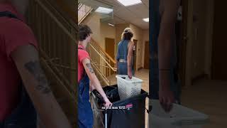 UMKC Johnson Hall move-in video