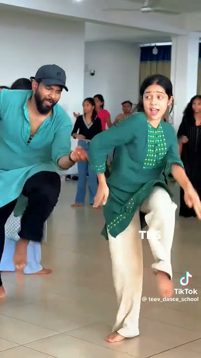 එයා! She is multi talented ❤💛 #sashrikasemini #dancing #marudaani