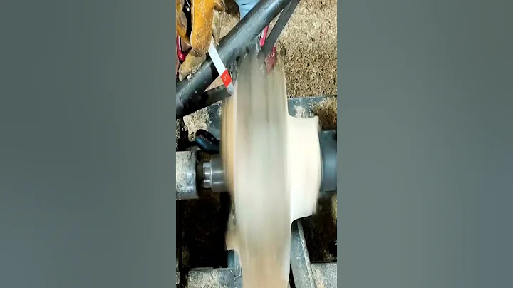 The Unique Wood Pedestal Bowl Frame from the Piece of firewood.