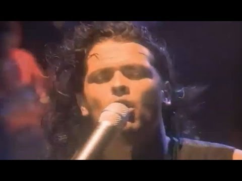 Carlos Vives - La Gota Fría (Oficial) (1993)