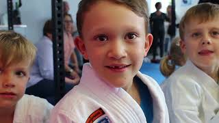 Gürtelprüfung Pazuru Kampfkunst- Und Gesundheitszentrum