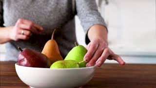 How to Store and Ripen Pears
