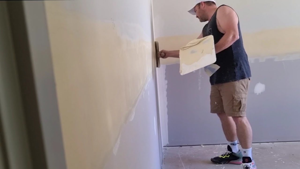 Finishing Drywall Joints and Corners with Hand Tools - YouTube