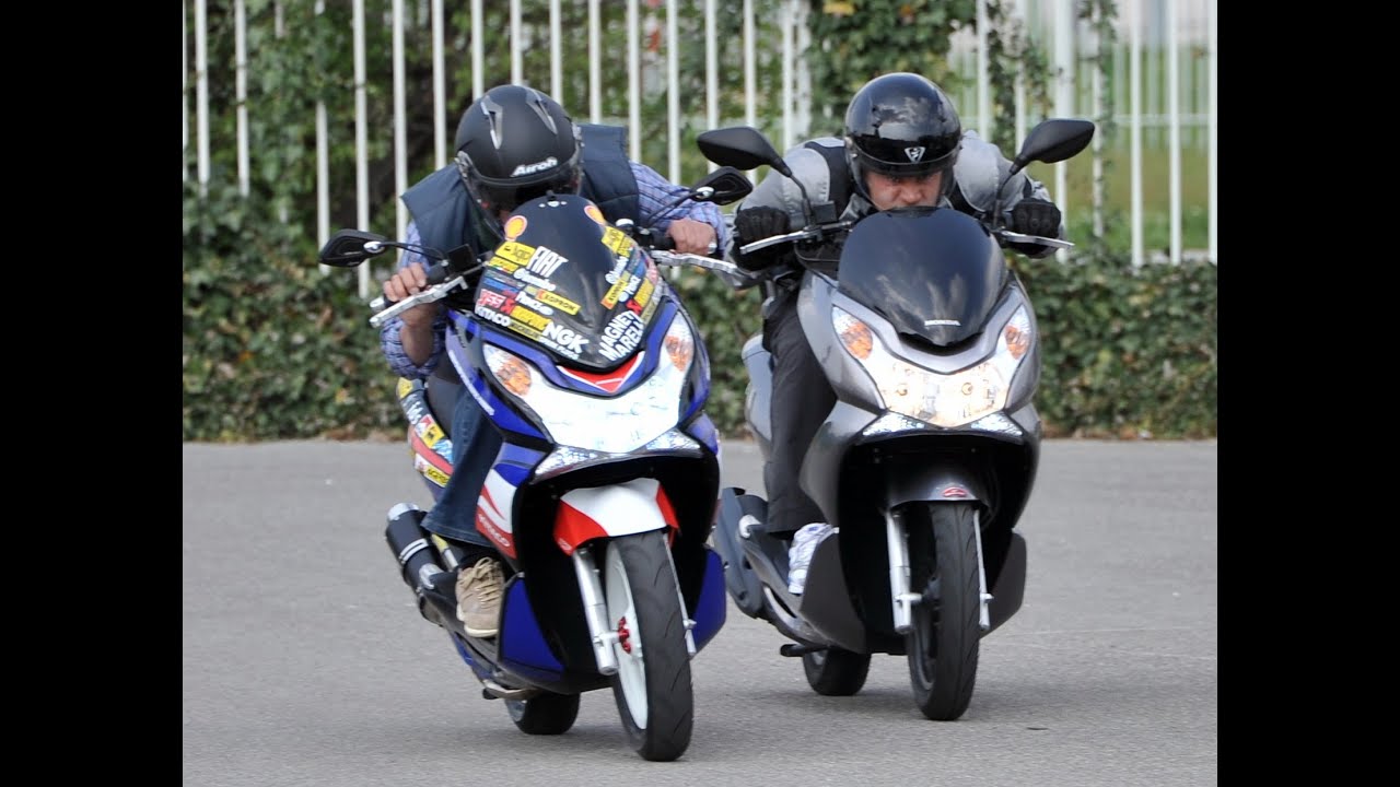 Pcx 150 Vs Pcx 125 The Contest Youtube