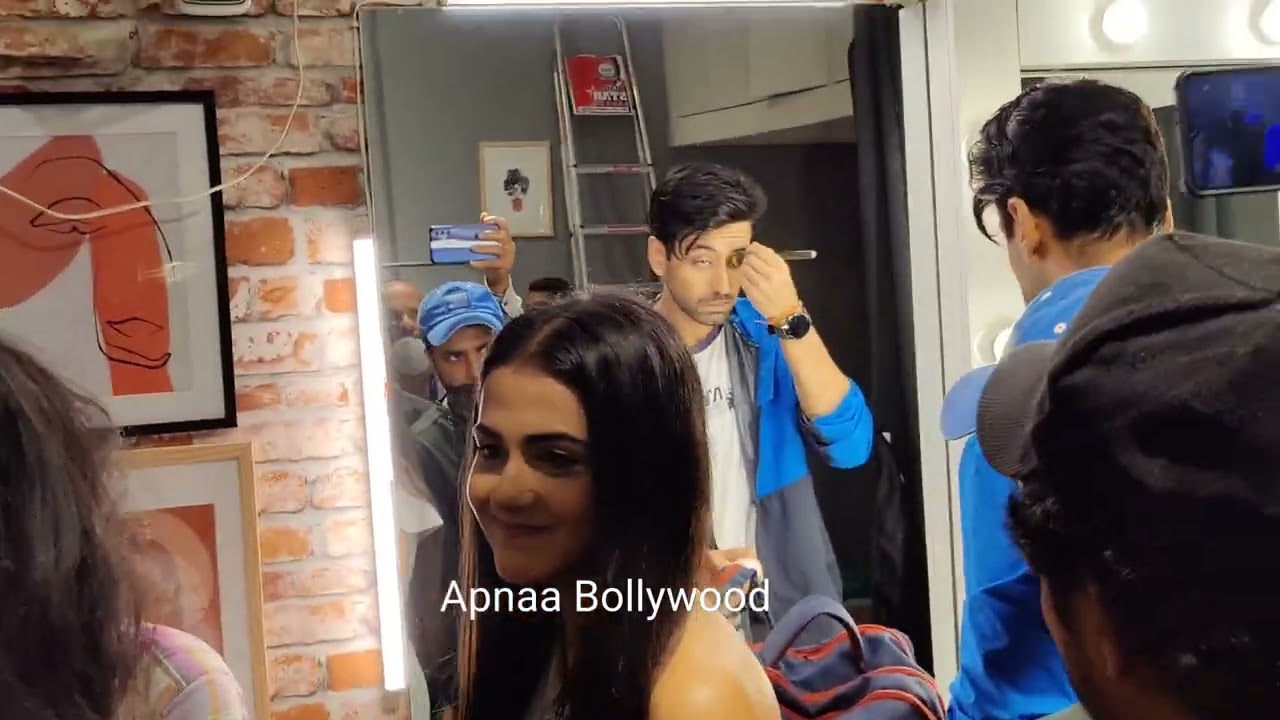 Watch What Karanvir Sharma and Debattama Saha Did in between Interviews Break | Unseen Devir Moment