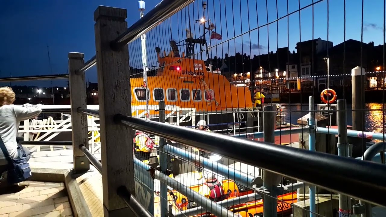 whitby lifeboat launching
