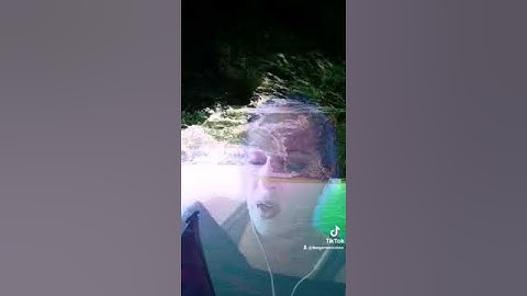 Thumbnail of Holly Curzon singing the folk song “Savage Daughter”
