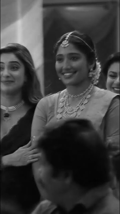 Megadhootham song Thippu 💕Yashika whatsappstatus #megadhootham #thippu  #yashika #uppupulikaram