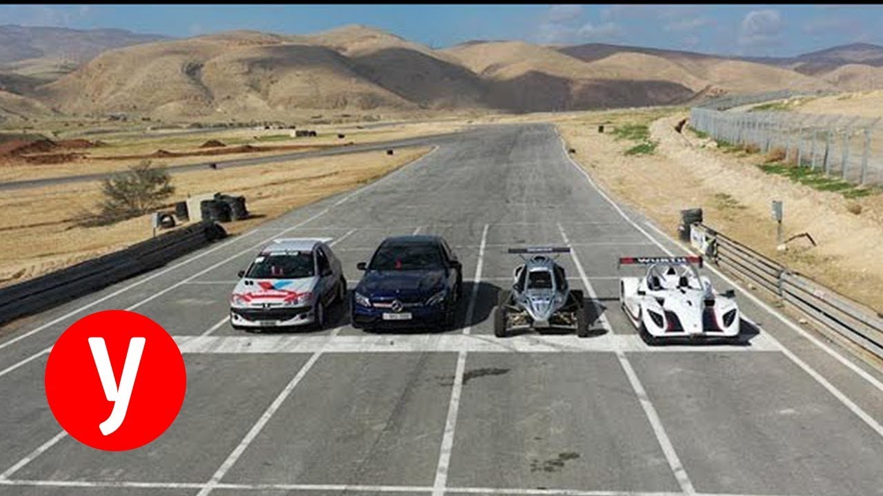 מסלול אחד, שני נהגים, ארבע מכוניות