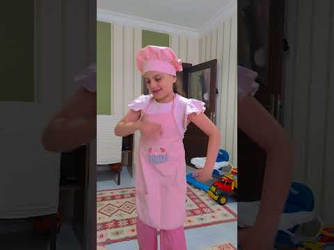 دجاجتي الكبيرة تعيش في الحظيرة Funny علي سرى Dance تالاونايا Music Song أطفال Tiktok