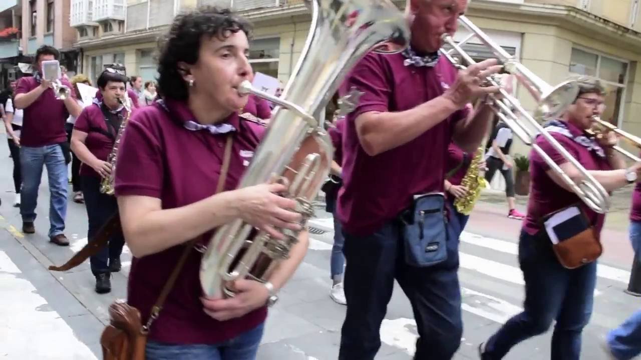 Maialen Aulestiaren aldeko jaialdia, Lekeition