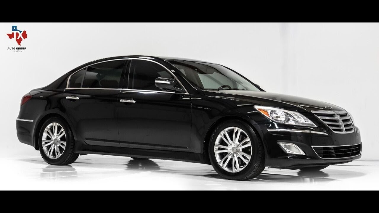 2014 Hyundai Genesis RWD Luxury Sedan - 333 Horsepower 3.8L V6