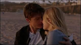 Kissing on the beach - Emerson Heights | Kiss scene