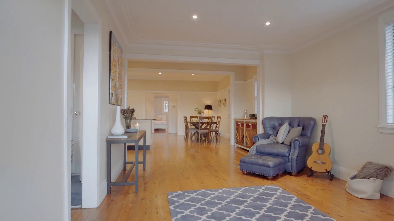42 Arthur St, Rodd Point - YouTube