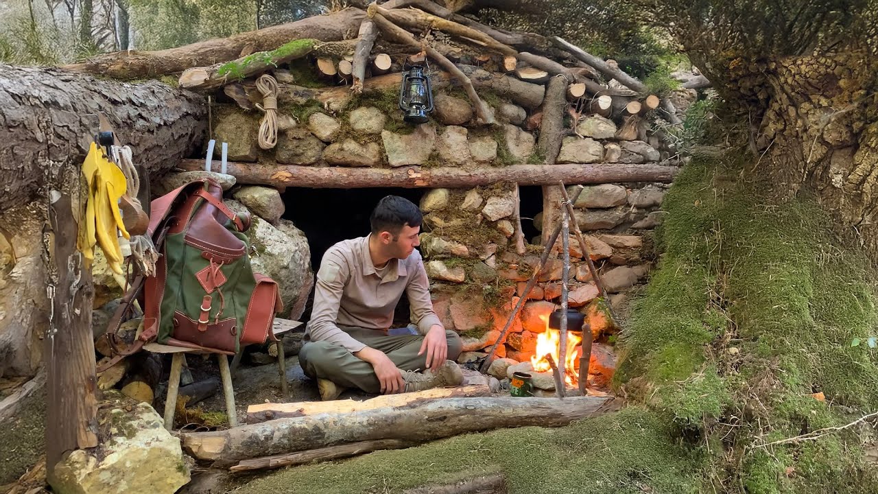 3 Days Solo Bushcraft Camping in a Forest. Building Shelters for ...