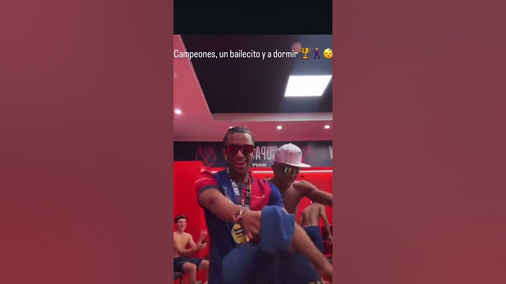 ¡Puro flow culé! 😎 Lamine Yamal, Balde y Pau Víctor bailando tras ganar la Copa