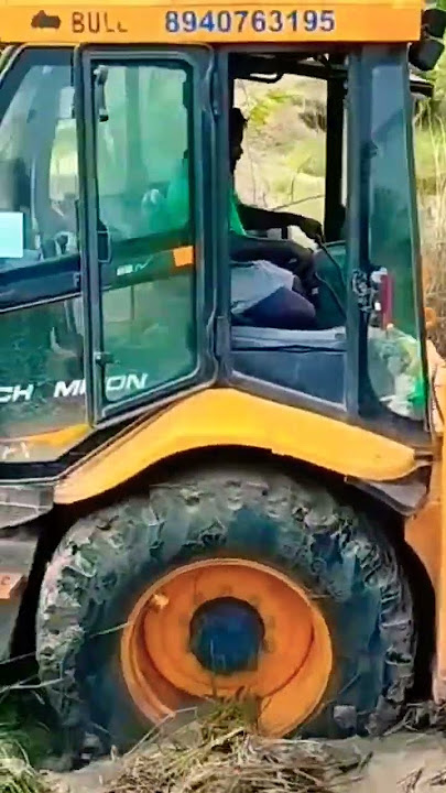 Urukulla Kambirama Parakkum Kodi Paruda Ragu Brothers City Earth Movers
