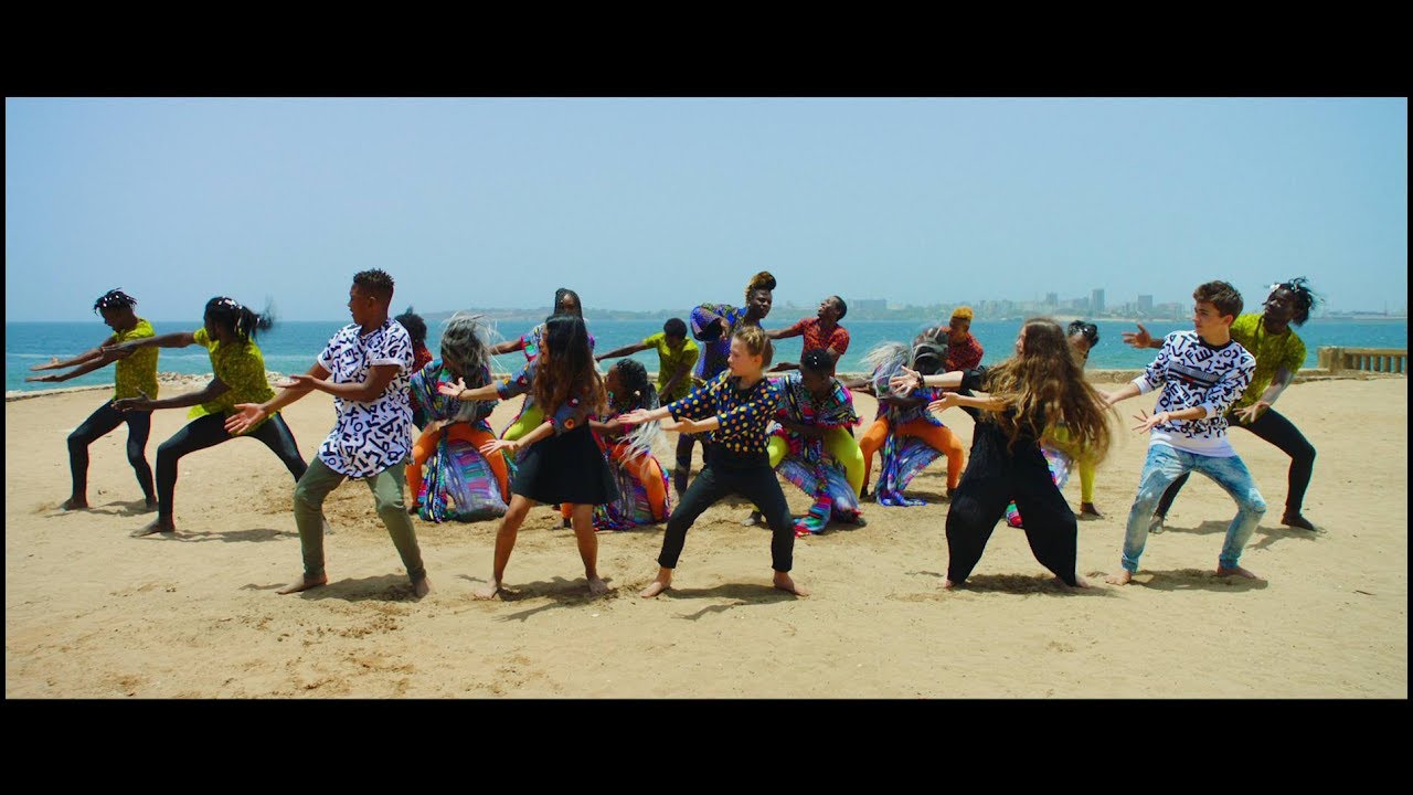 KIDS UNITED   Mama Africa feat Anglique Kidjo et Youssou NDour Clip officiel