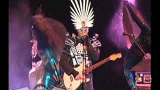 Presentación - Empire of the Sun en el Vive Latino 2010 - Standing On The Shore