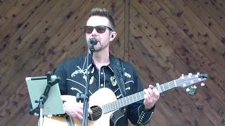 Dylan James singing "Tower of Song" HDV 0395