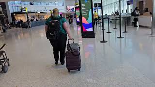 walking all of terminal A EWR NEWARK INTERNATIONAL AIRPORT