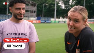 'Jajaja, Jill Roord heeft weer gescoord' | Touzani meets Jill Roord | Touzani