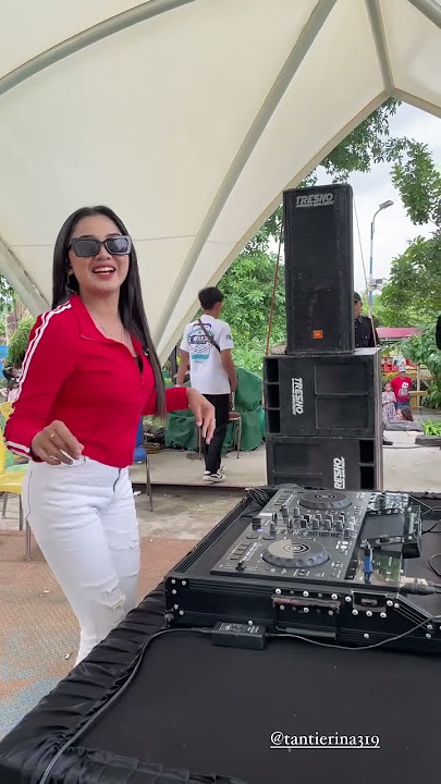 FULL MENYALA 😍 DJ Tanti Perform Di Saygon Waterpark Pasuruan #waterpark #djtanti #riswandaaudio