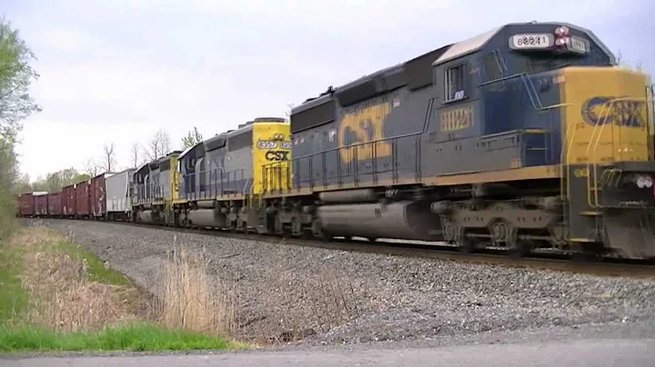 CSX B798 With Three SD40-2s In Three Paint Schemes At Helena (HiDef)