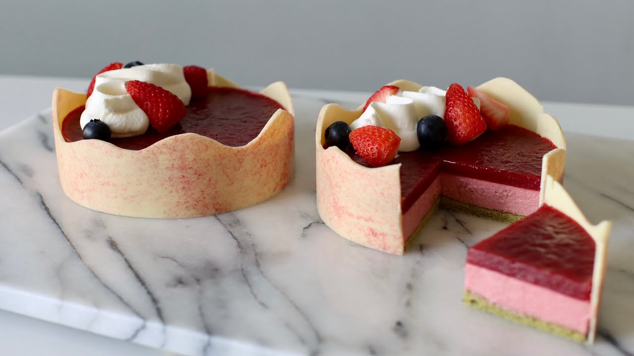 How to make Strawberry & Green tea Mousse Cake | 상콤달콤 딸기 말차 무스 케익 만드는 법